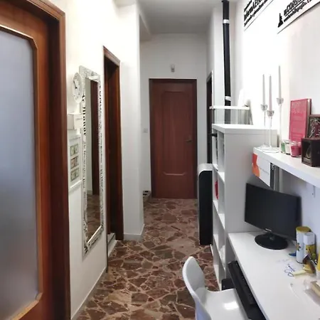 White House Pensjonat Bari